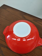 Vintage Pyrex Cinderella Friendship Nesting Bowl