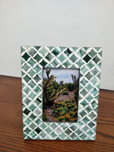 Tozai Home Imperial Green 4 x 6 Bone Photo Frame