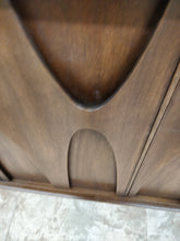 Vintage Broyhill Brasilia 9 Drawer Dresser