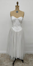 Vintage Off-White Veiled Women's Hat