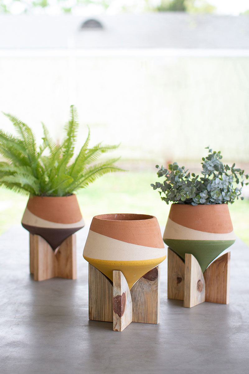 planter pot with wooden stand 3-Color Clay Pot w/Wood Stand