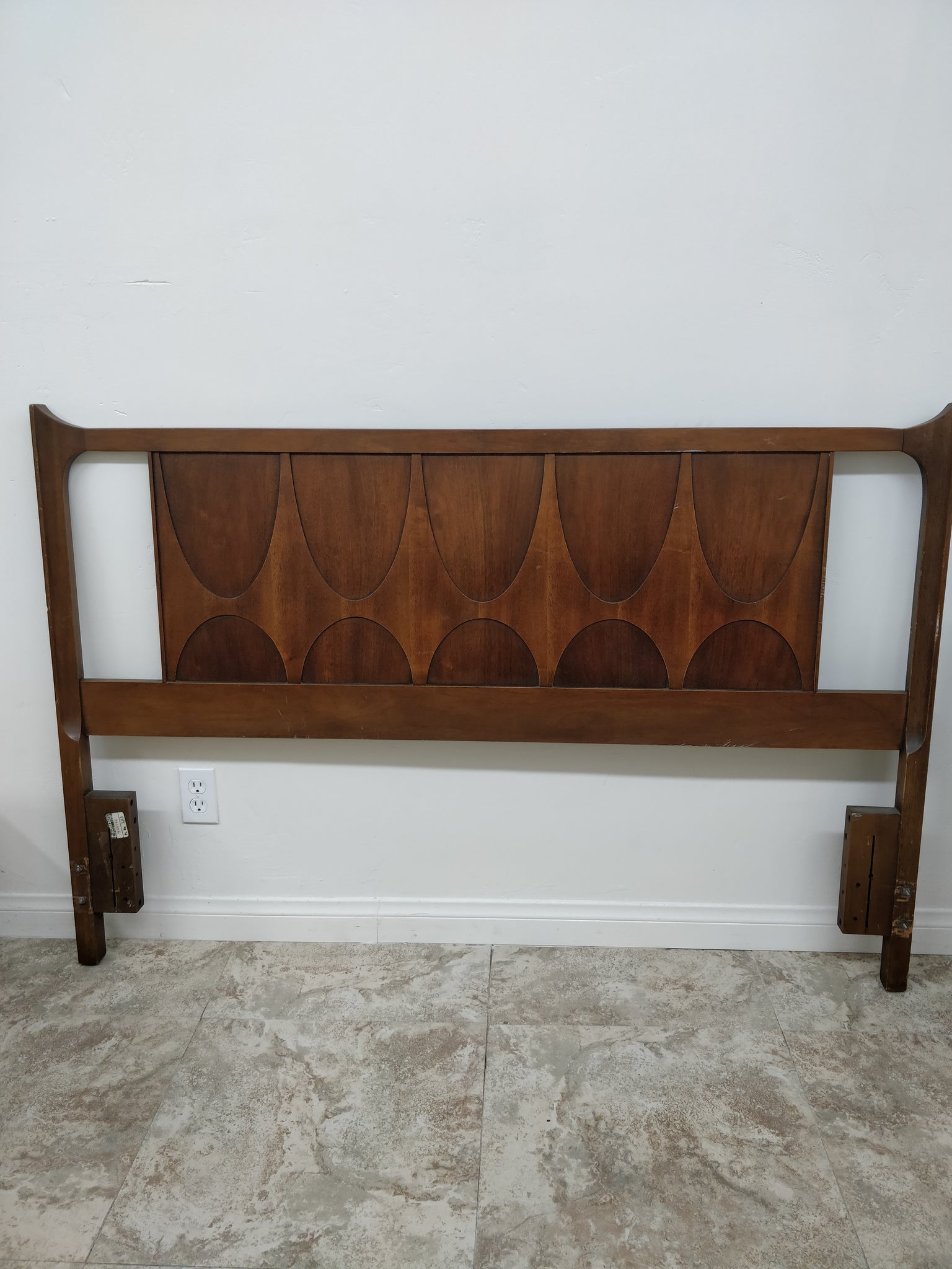 Vintage Broyhill Brasilia Collection Queen Headboard Gordelly, Unlimited