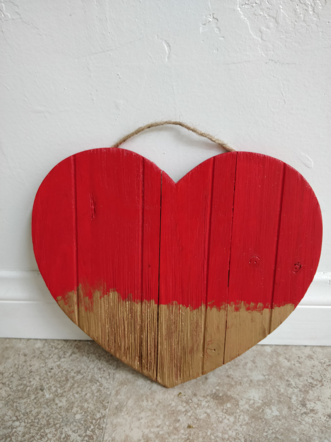 Hand-Painted Wooden Heart Wall Decor – Gordelly, Unlimited